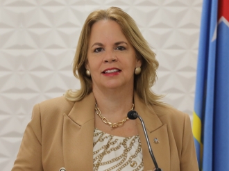 Cueste loke cueste Gobierno di Aruba ta insisti pa paga empleadonan publico bek nan 5% e fin di luna aki